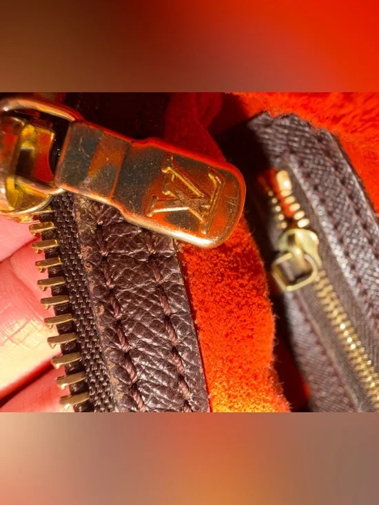 LOUIS VUITTON Marais Shoulder Bag Damier Ebene Leather Brown - Picture 10 of 11